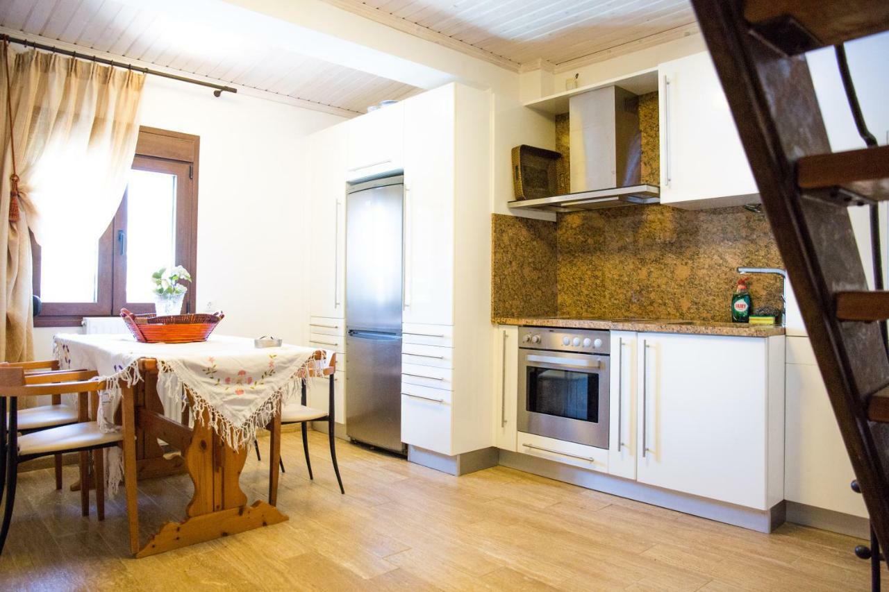 Rural Villa Private Pool, Bbq, Court ,20' Airport Nea Kallikrateia Exterior foto